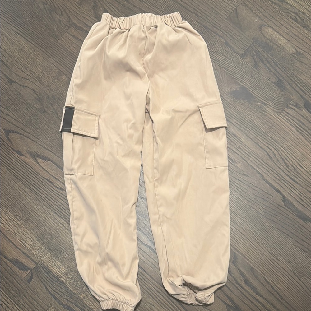 SHEIN Tan Kids Casual Cargo Pants